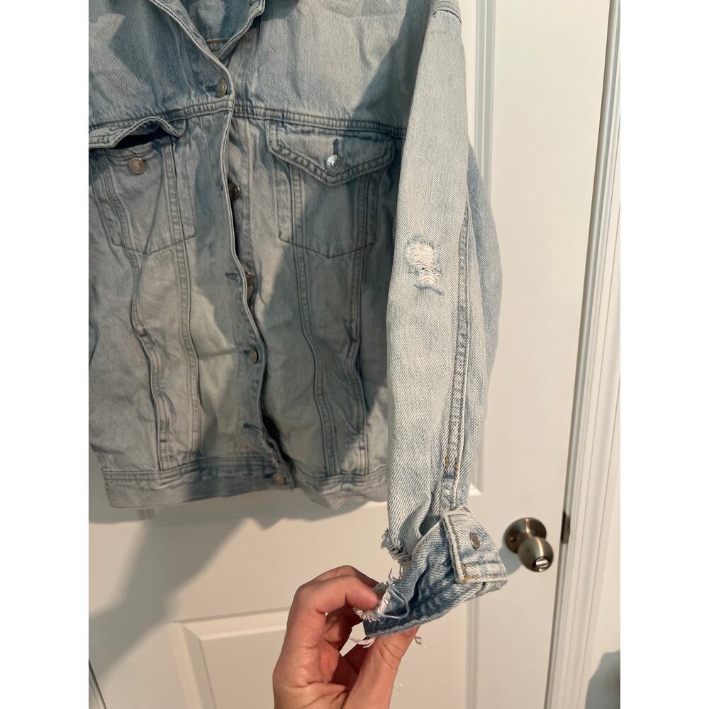 American Eagle Heavily Distressed Denim Jacket – Size Small - Picture 6 of 8